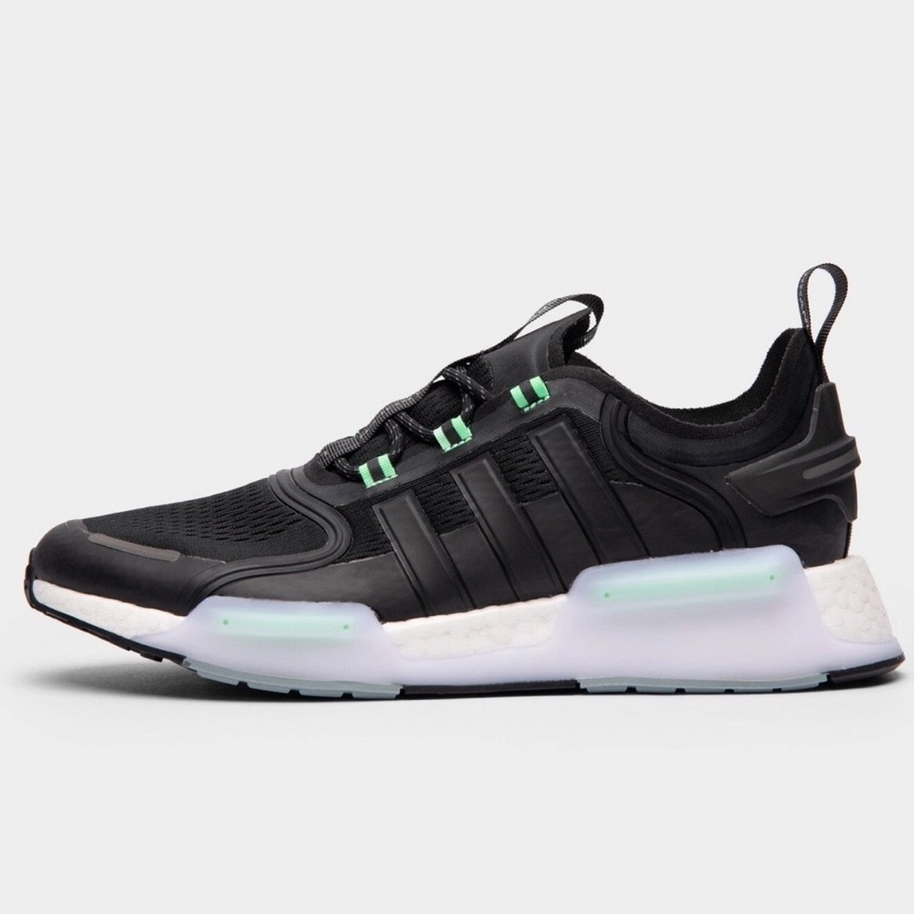 Adidas Originals NMD V3 Size men’s 9.5 Running Sneakers #084 black and mint - Picture 2 of 9